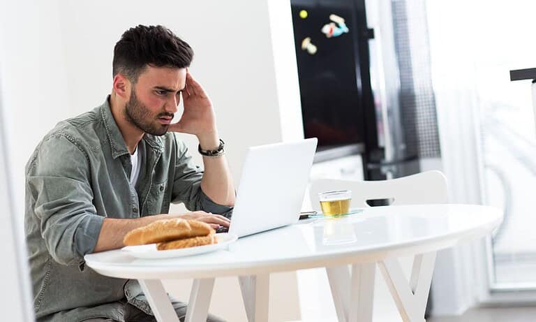 Uncover the top challenges a blogger faces