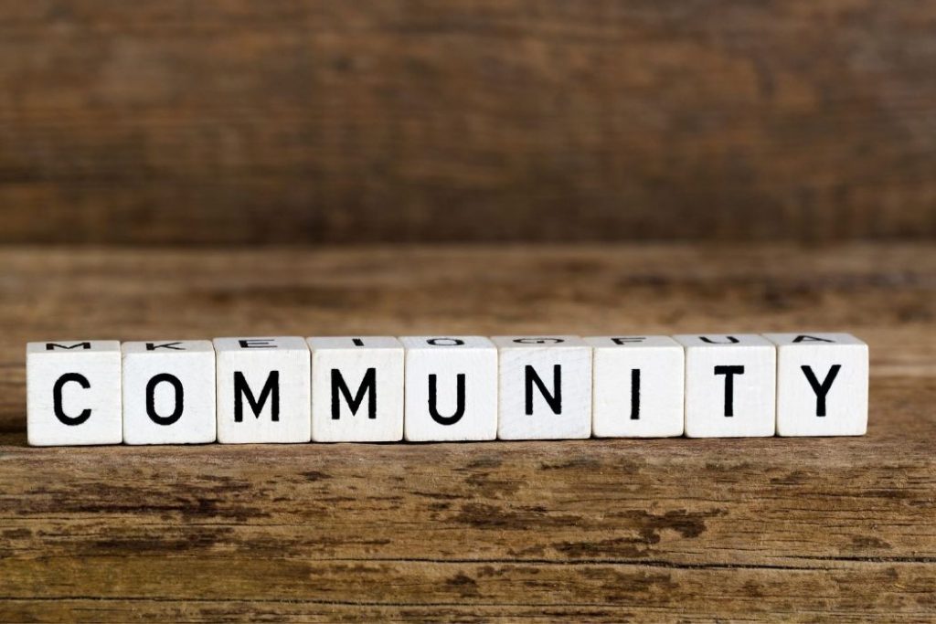 Creating your personal blog allows you to Contribute to the development of your community
